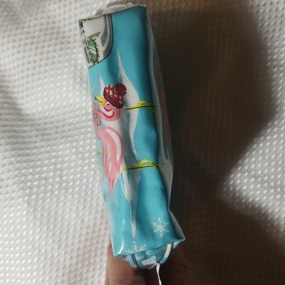 NICK & NORA FLAMINGO HOLIDAY COSMETIC CASE - Picture 4 of 8